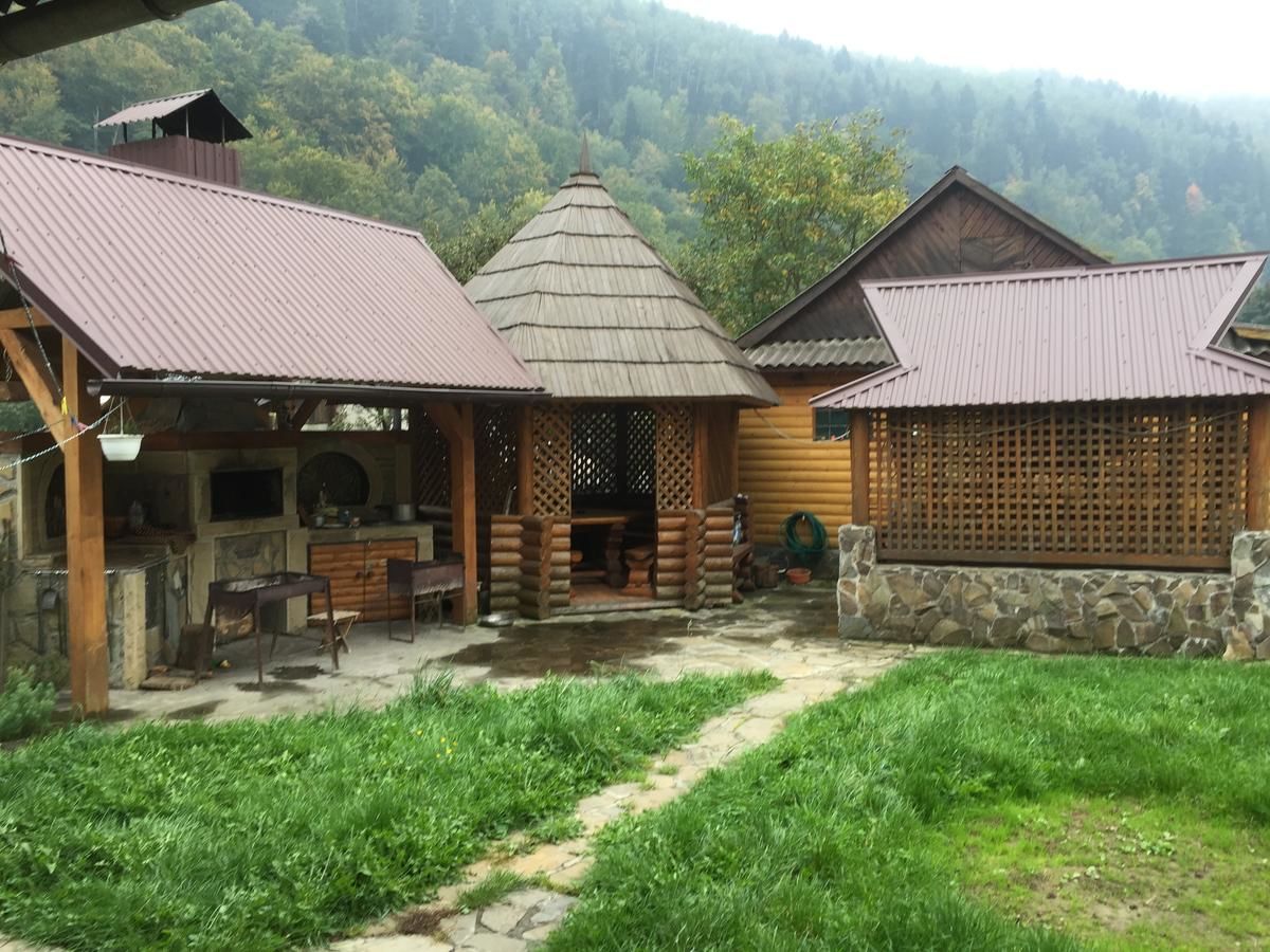 Лоджи Pryvatna sadyba Svitanok Яремче